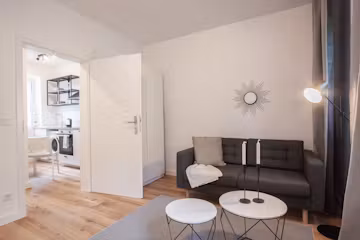 Klarissenstraße, Neuss 1-Neuss-ROOM-1