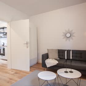 Casa para alugar por € 1.100 por mês em Neuss, Klarissenstraße