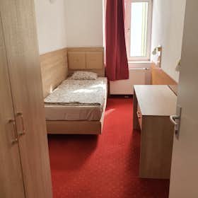 Отдельная комната сдается в аренду за 550 € в месяц в Vienna, Ranftlgasse