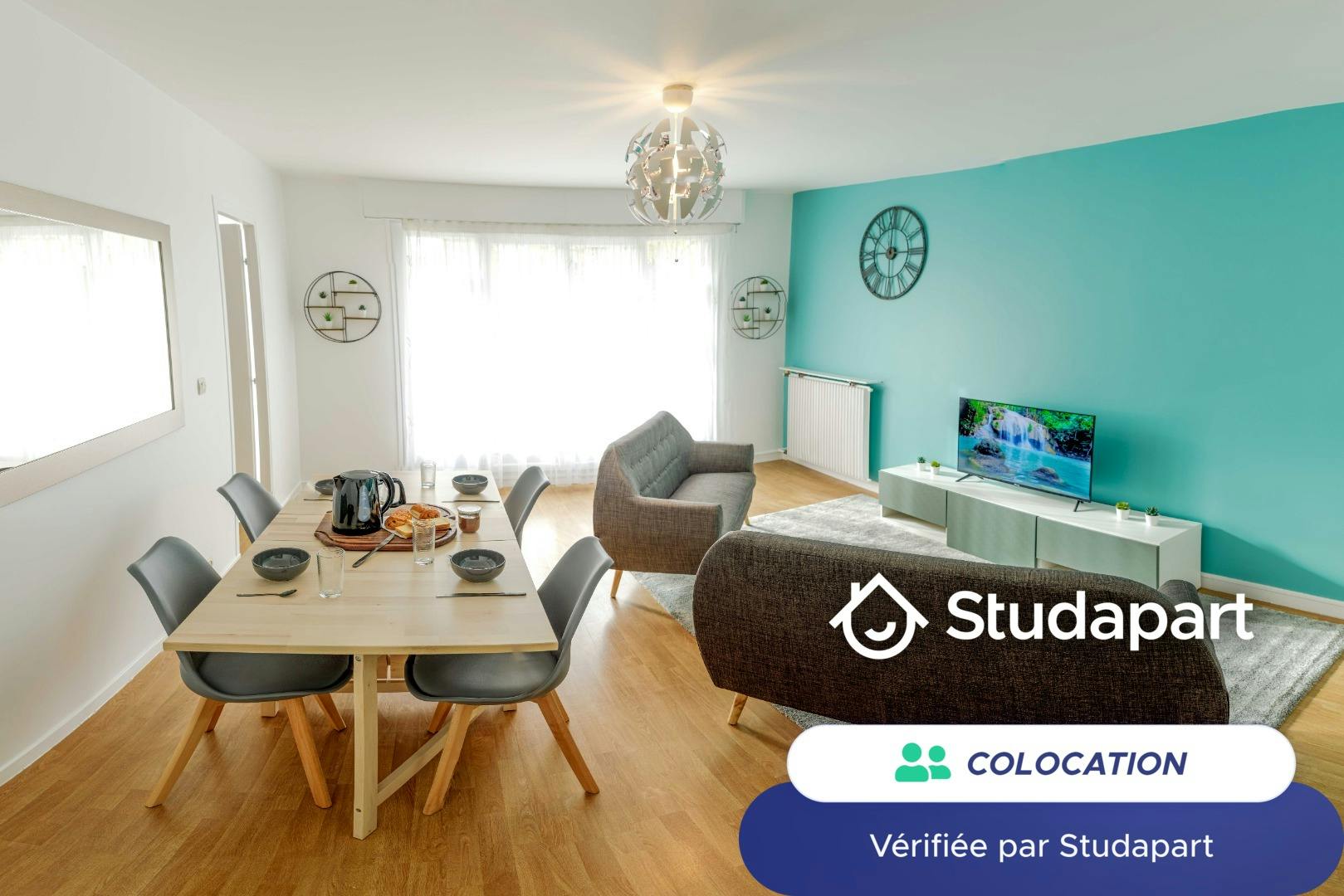 Private room for rent for €500 per month in Évry-Courcouronnes, Square Lamartine