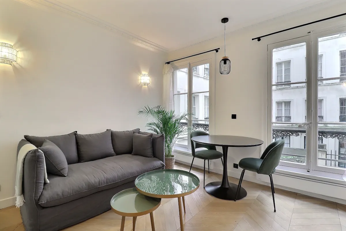 1-Bedroom Apartment in Rue de Verneuil, Paris (1303992) ROOM