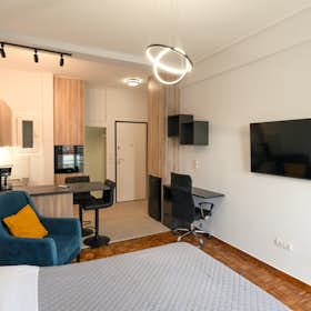 Studio for rent for €750 per month in Athens, Eirinis Athinaias