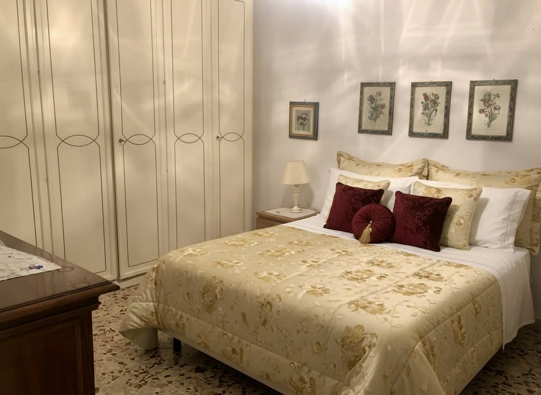 Apartment for rent for €1,200 per month in Florence, Borgo Allegri