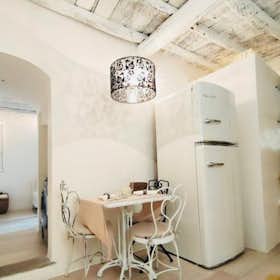 House for rent for €1,600 per month in Florence, Piazza Desiderio da Settignano