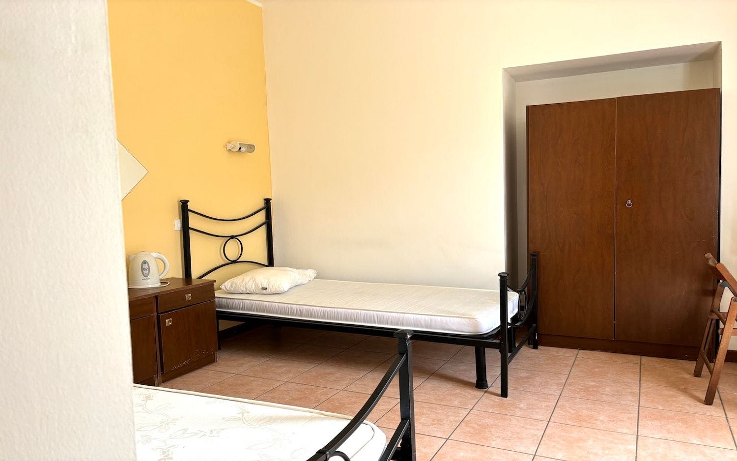 Gedeelde kamer te huur voor € 380 per maand in Rome, Via Alessandro Brisse