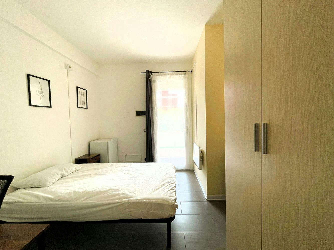 Cameră privată de închiriat pentru 595 EUR pe lună în Rome, Via di Carcaricola