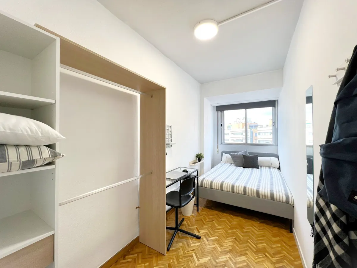 Private room in Calle de San Germán, Madrid (1306472) ROOM