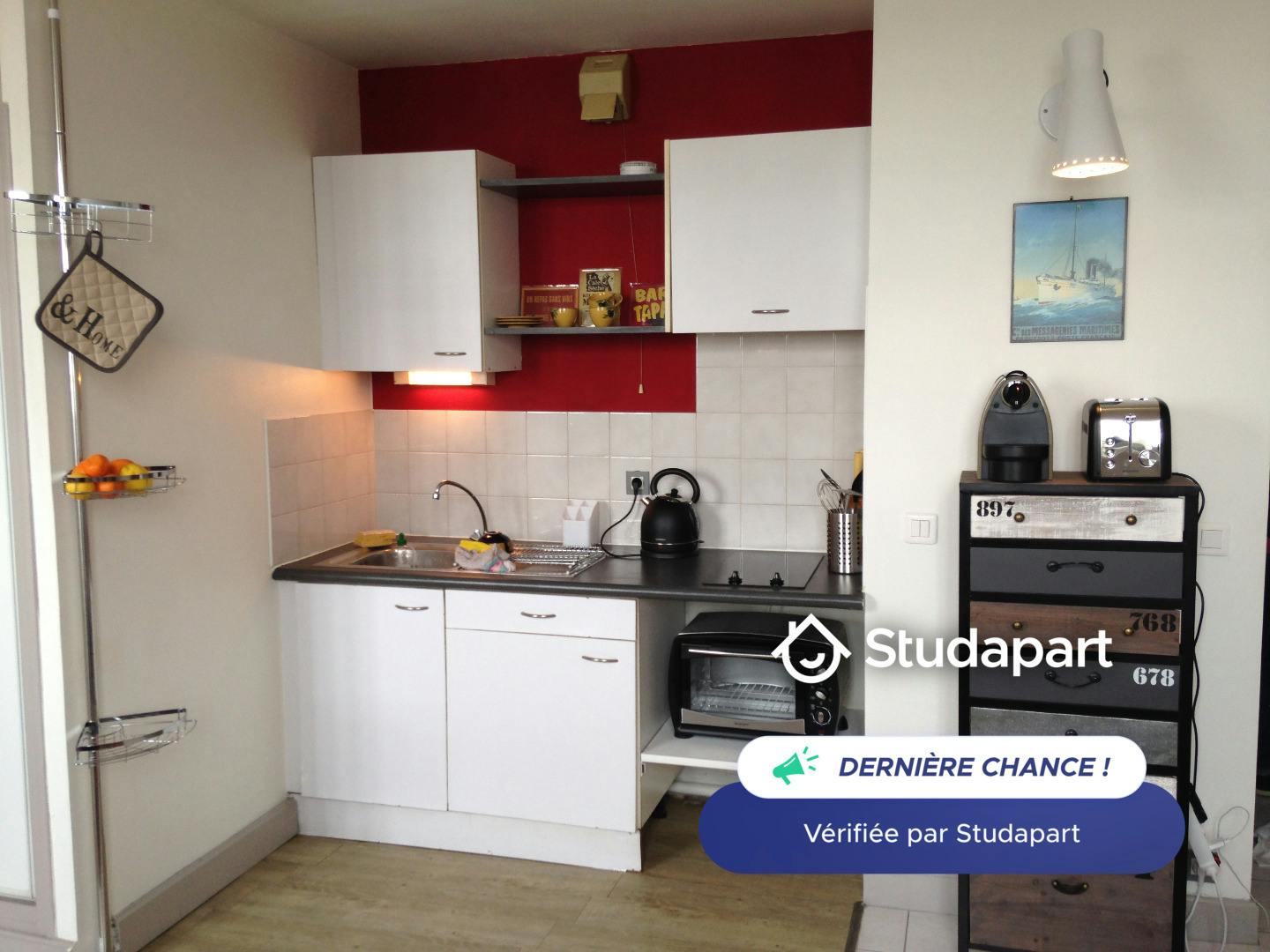 Appartement te huur voor € 730 per maand in Bordeaux, Quai de la Grave