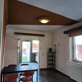 Приватна кімната за оренду для 450 EUR на місяць у Seraing, Rue du Marais