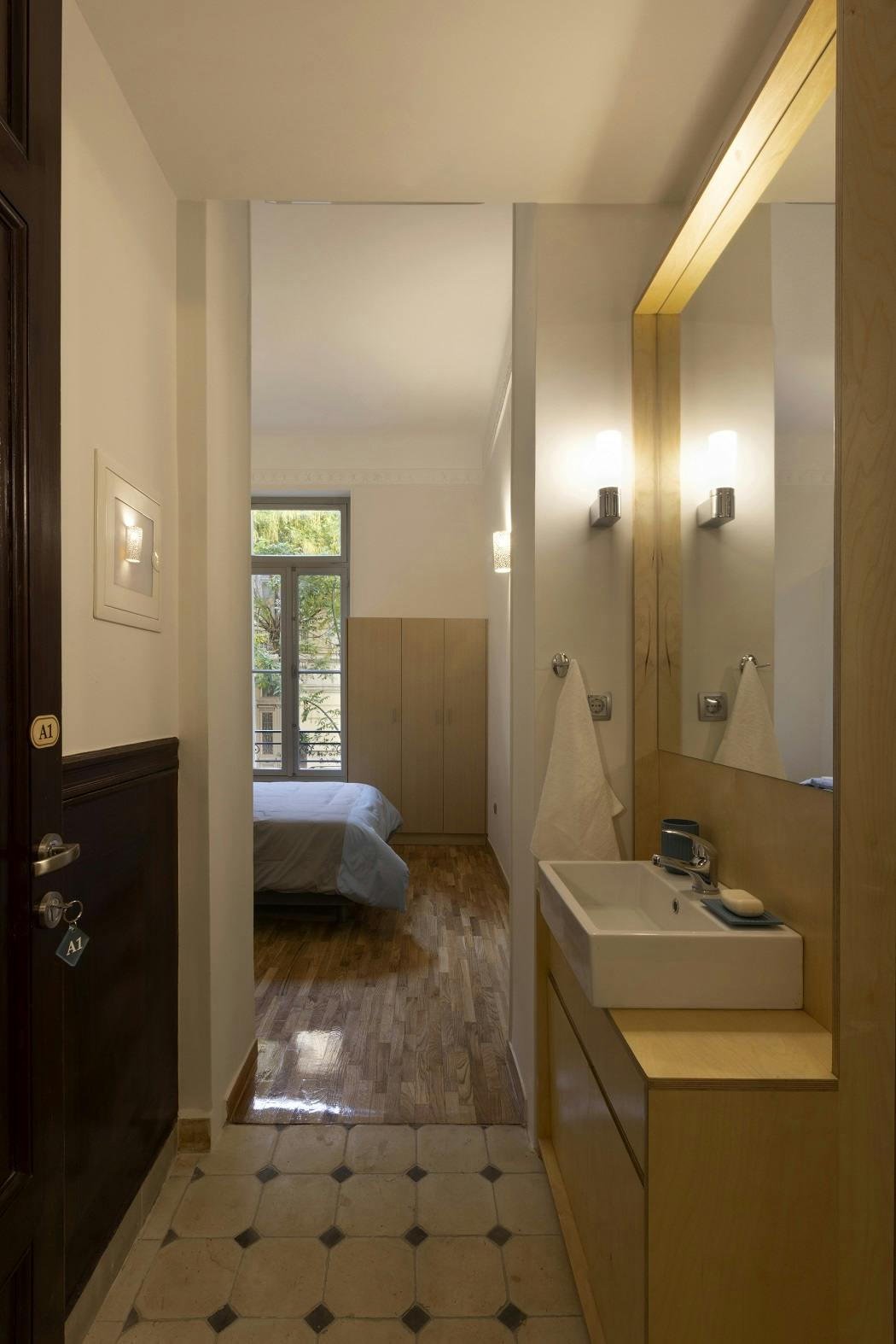 preview gallery tile