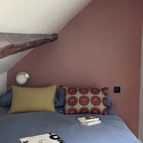 Private room for rent for €890 per month in Bagneux, Place de la République