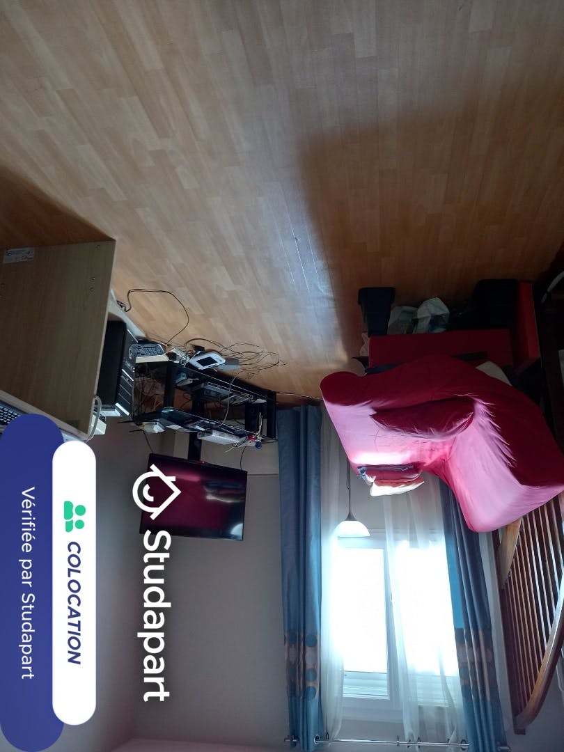 Private room for rent for €470 per month in Montigny-le-Bretonneux, Rue du Fortin