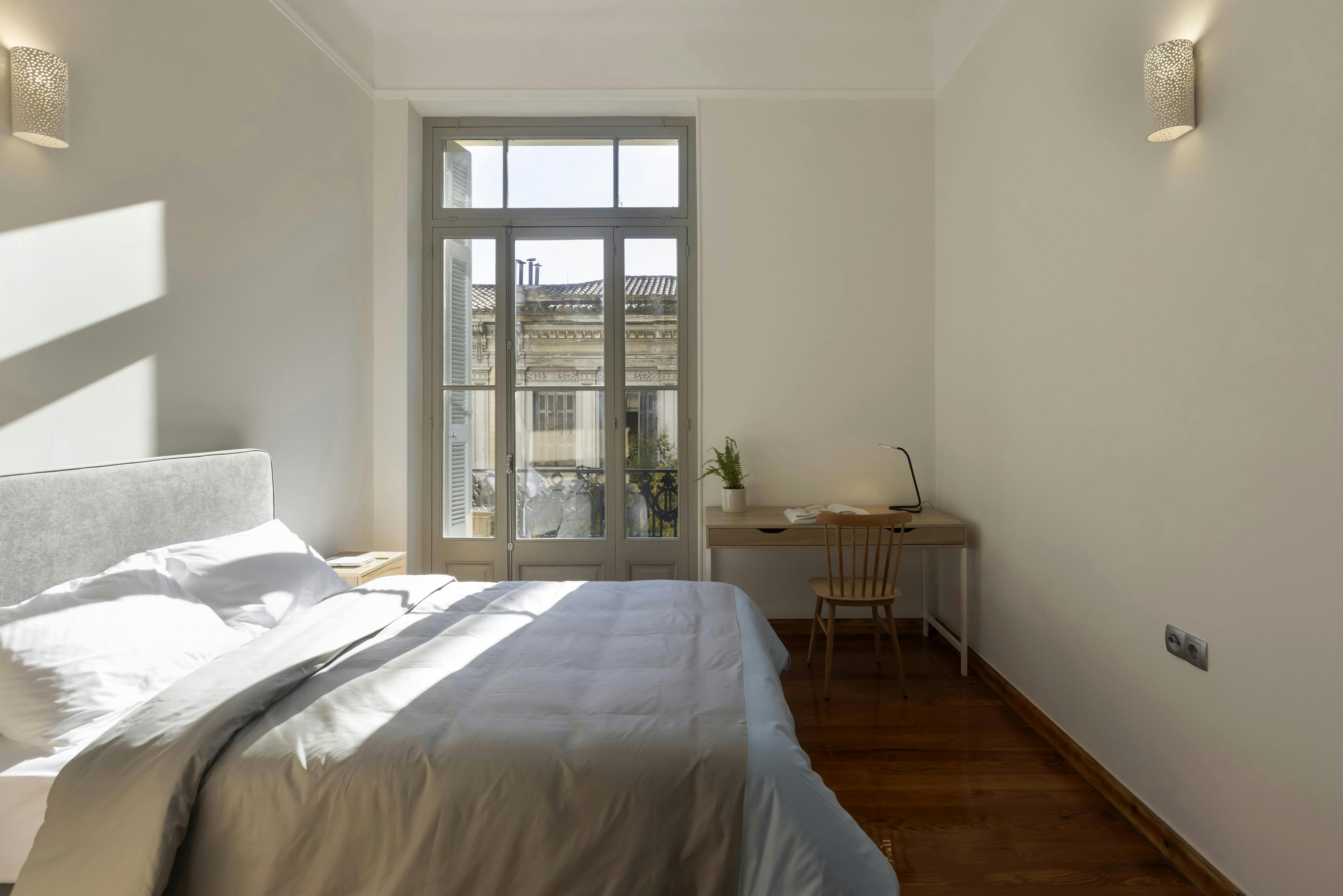 Derigny, Athens preview