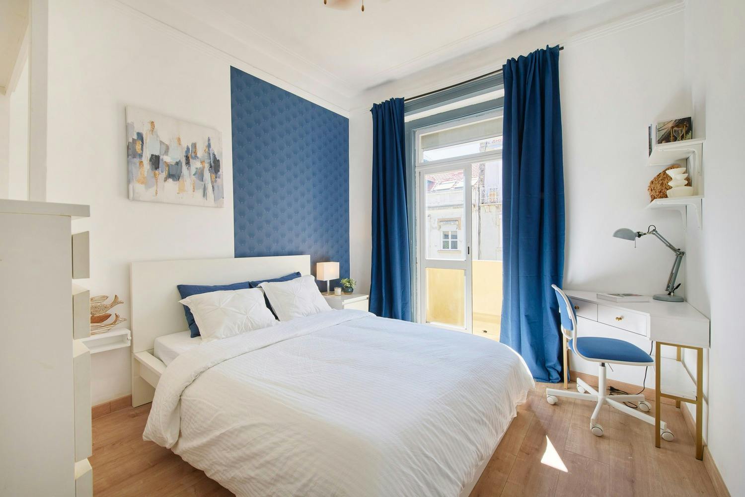 Private room for rent for €555 per month in Lisbon, Rua Carvalho Araújo