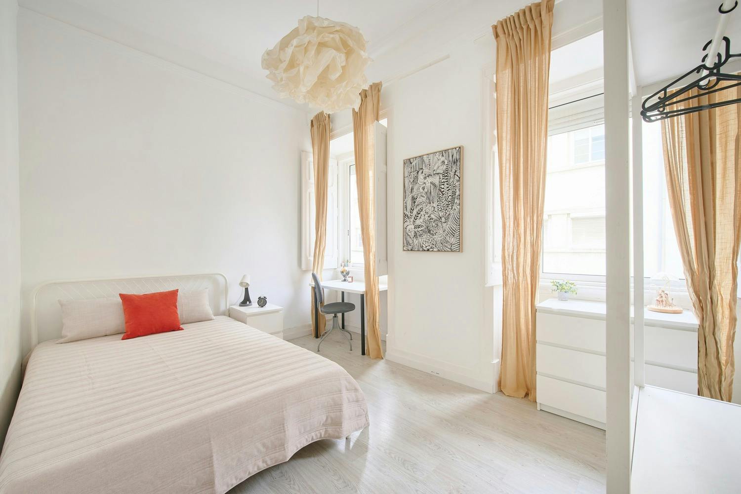 Rua Carvalho Araújo, Lisbon preview