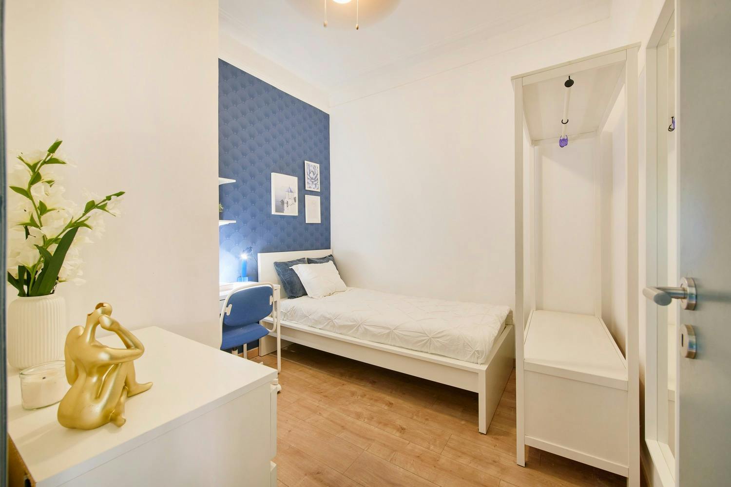 Rua Carvalho Araújo, Lisbon preview