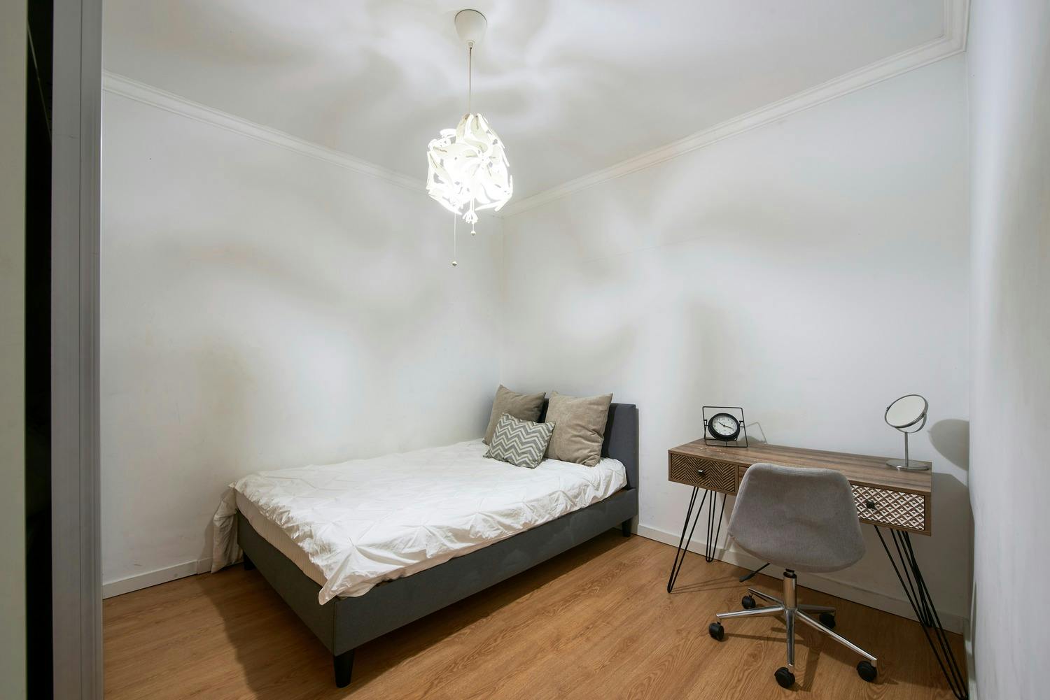 Rua Actor Vale, Lisbon preview