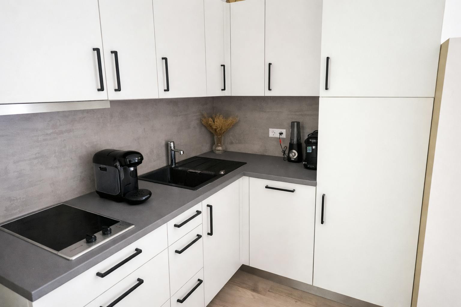 Studio zu mieten für 875 € pro Monat in Stuttgart, Neckarstraße