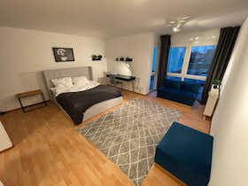 单间公寓 正在以 €750 的月租出租，其位于 Schkeuditz, Grünstraße