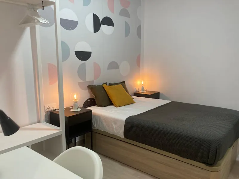 22 Viladomat Street, Barcelona - in Barcelona
