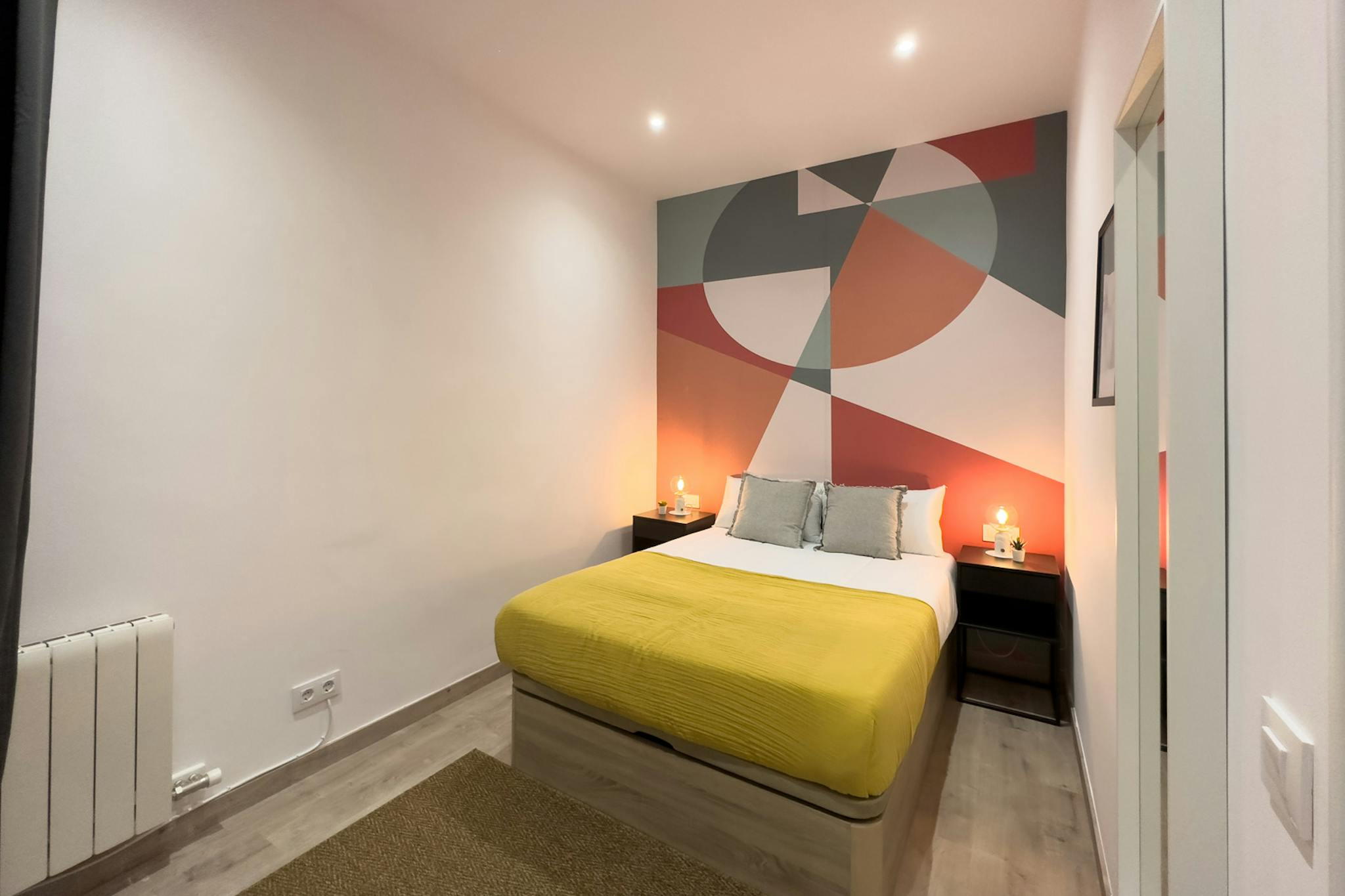 Carrer de Viladomat, Barcelona preview