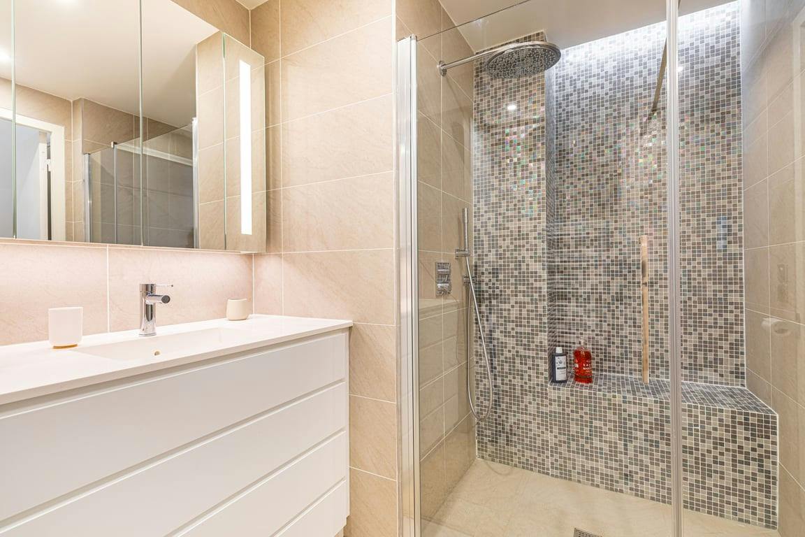 Appartement – Paris, 16th Arrondissement - Plus