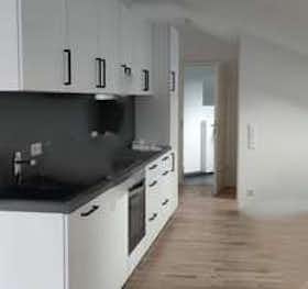 Habitación compartida en alquiler por 640 € al mes en Stuttgart, Neckarstraße