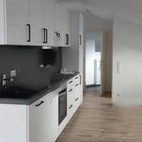 Habitación compartida en alquiler por 640 € al mes en Stuttgart, Neckarstraße