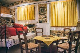 Дом сдается в аренду за 1 000 € в месяц в Oropedio Lasithiou, Ep. Odos Mesa Lasithiou-Kastelliou