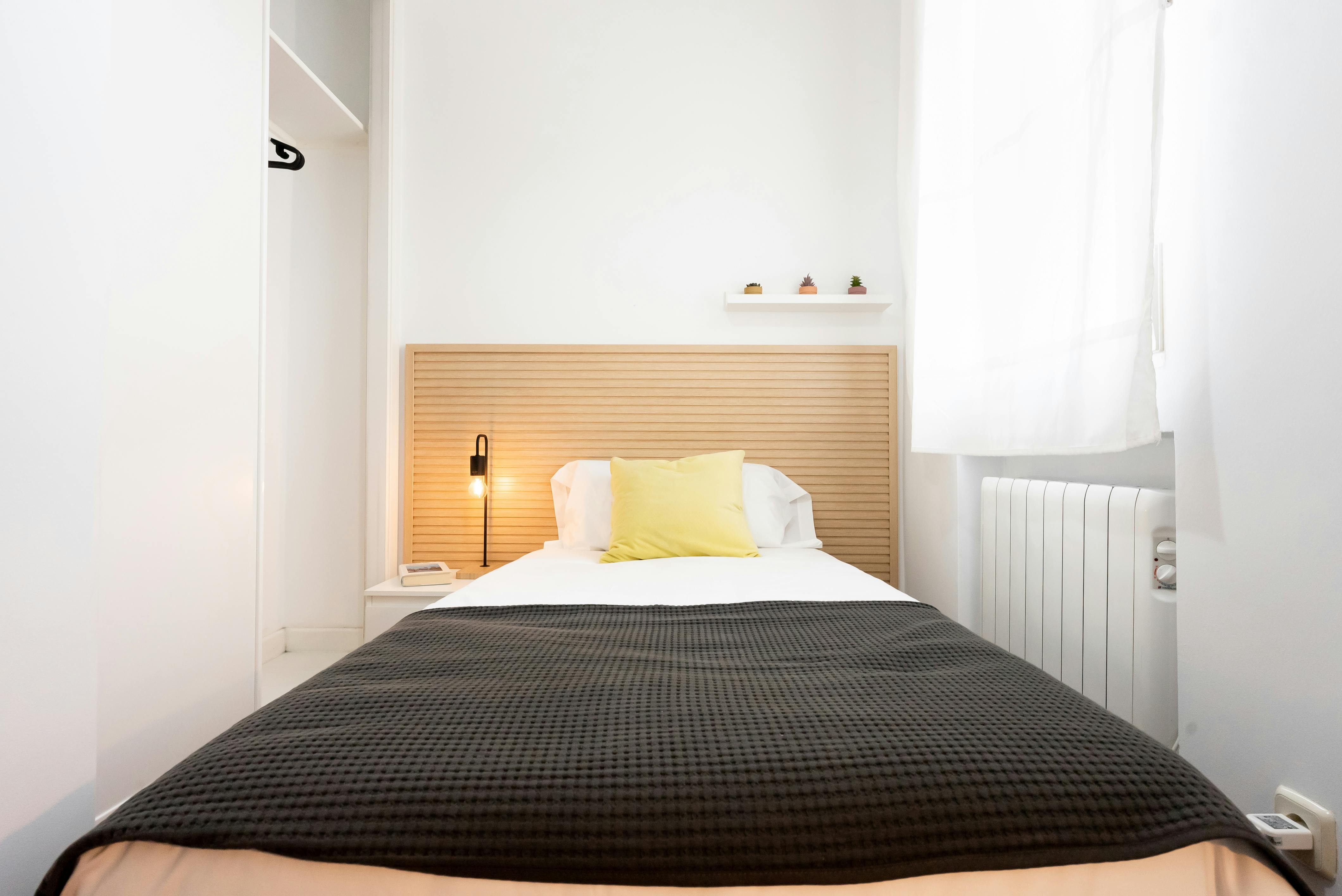 Calle de Fernández de los Ríos, Madrid preview