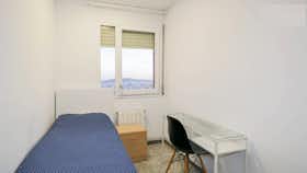 Private room for rent for €530 per month in Barcelona, Carrer d'Albert Llanas