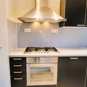 Apartment for rent for €2,100 per month in Rotterdam, Galjootstraat