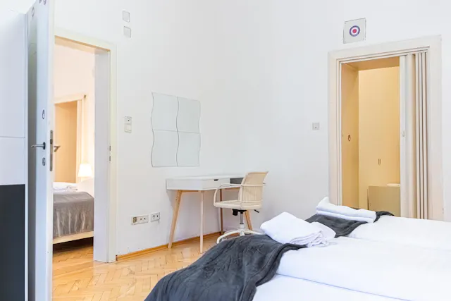 4-Bedroom Apartment in Herbststraße, Vienna (1310570) room image 100