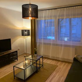 Apartment for rent for €1,170 per month in Köln, Hartwichstraße