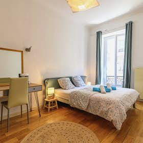 Cameră privată de închiriat pentru 750 EUR pe lună în Nice, Rue Assalit