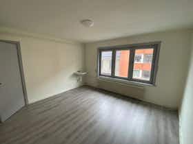 私人房间 正在以 €400 的月租出租，其位于 Heerlen, Coriovallumstraat