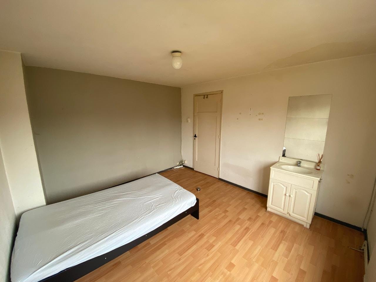 Kamer aan Oude Kerkstraat, Heerlen