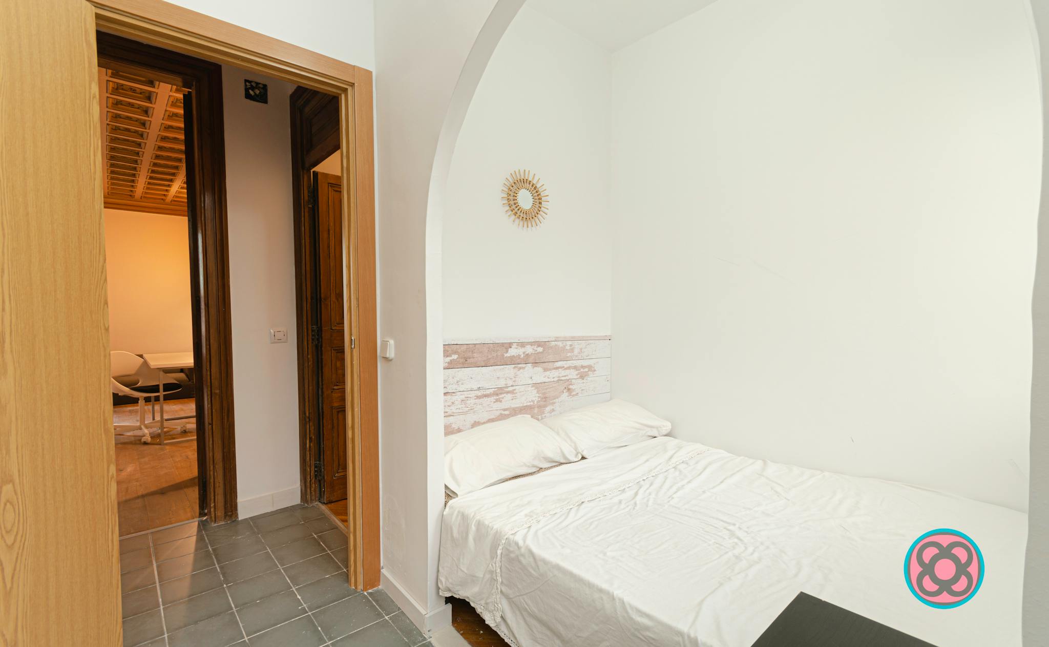 Carrer de Santa Anna, Barcelona preview