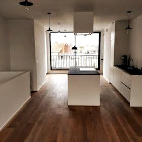 Appartement for rent for 980 € per month in Antwerpen, VII-de-Olympiadelaan