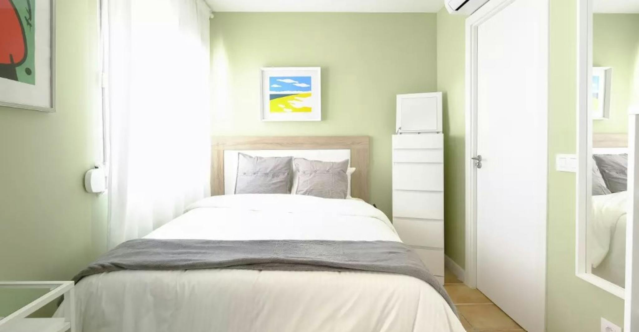 Calle de Rosa de Silva, Madrid preview