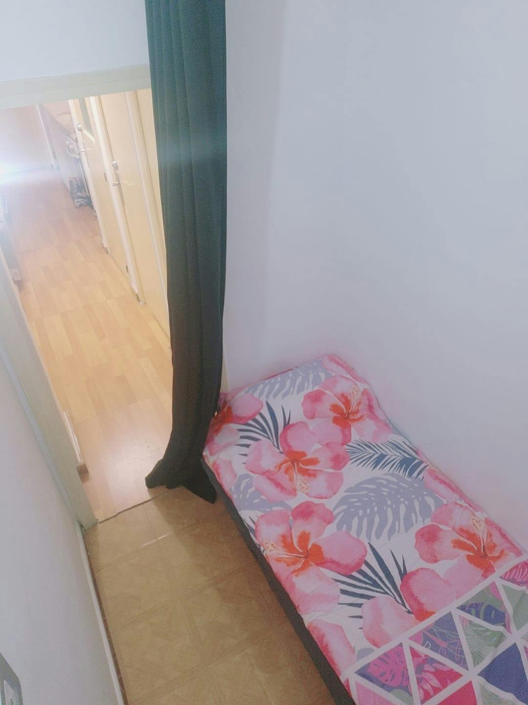 Carrer d'Andrade, Barcelona preview