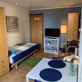 WG-Zimmer for rent for 800 € per month in Antwerpen, Mauroystraat