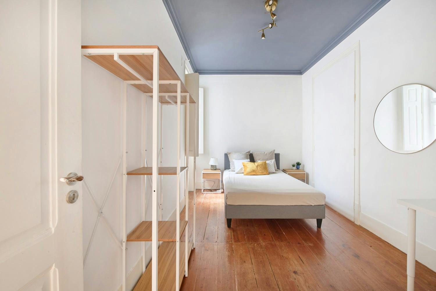 Avenida Duque d'Ávila, Lisbon preview