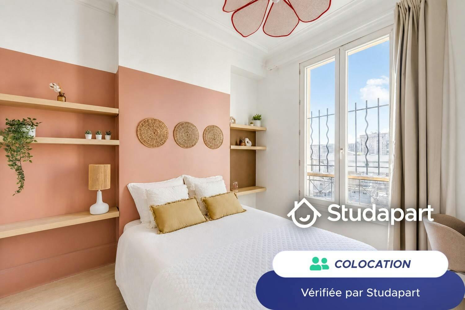 Pièce à Paris