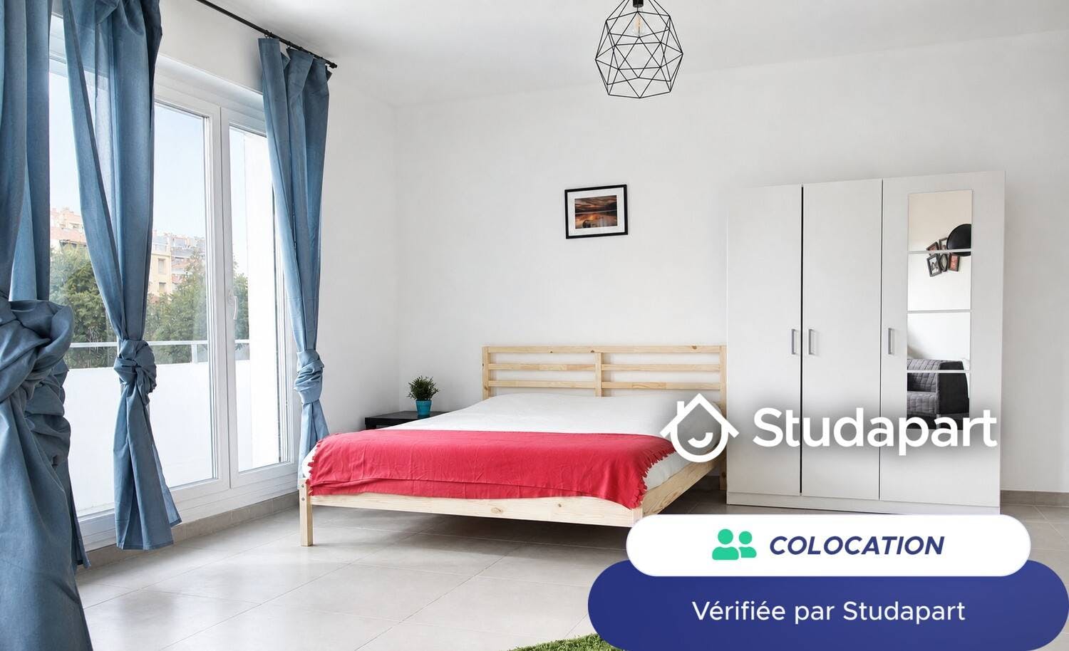 Private room for rent on Rue Antoine Pons, Marseille - Vue 3