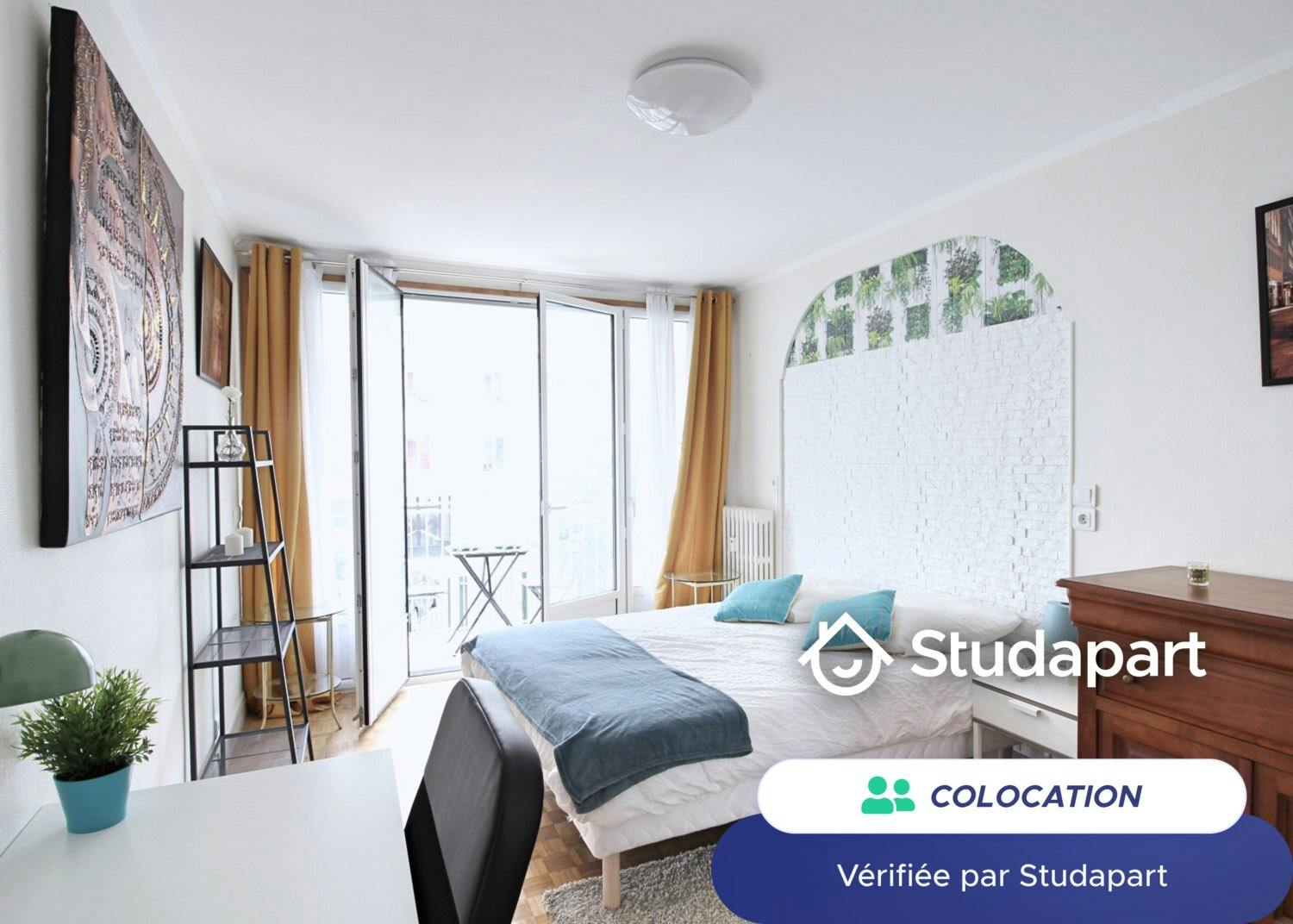 Private room for rent for €890 per month in Paris, Rue de Lagny