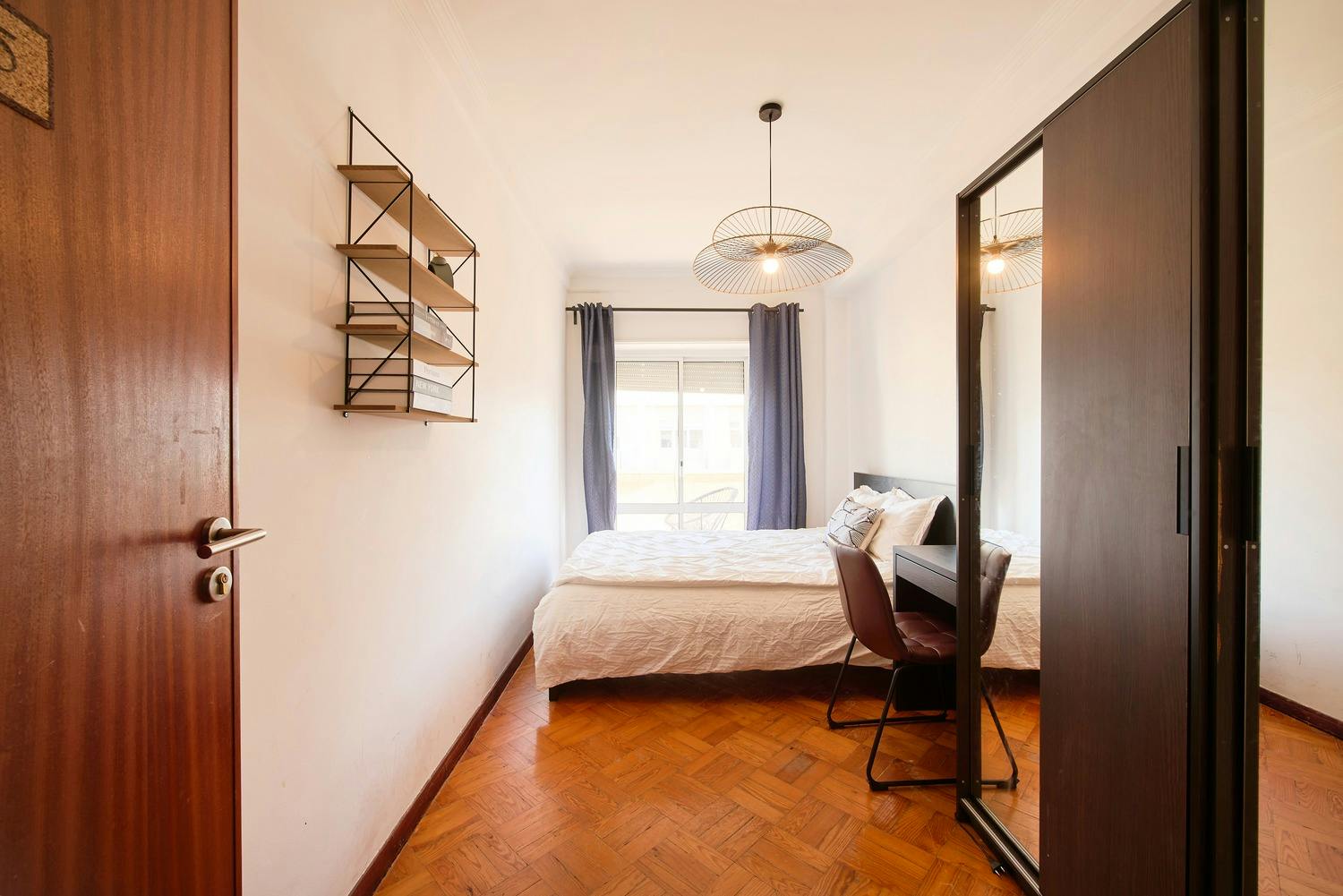 Avenida da República, Lisbon preview