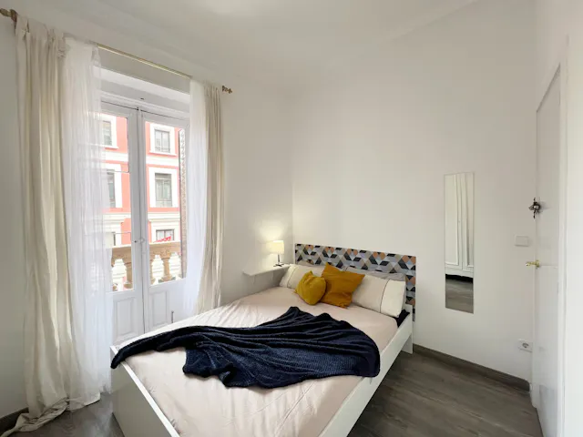 Private room in Calle de San Bernardo, Madrid (1315626) room image 1