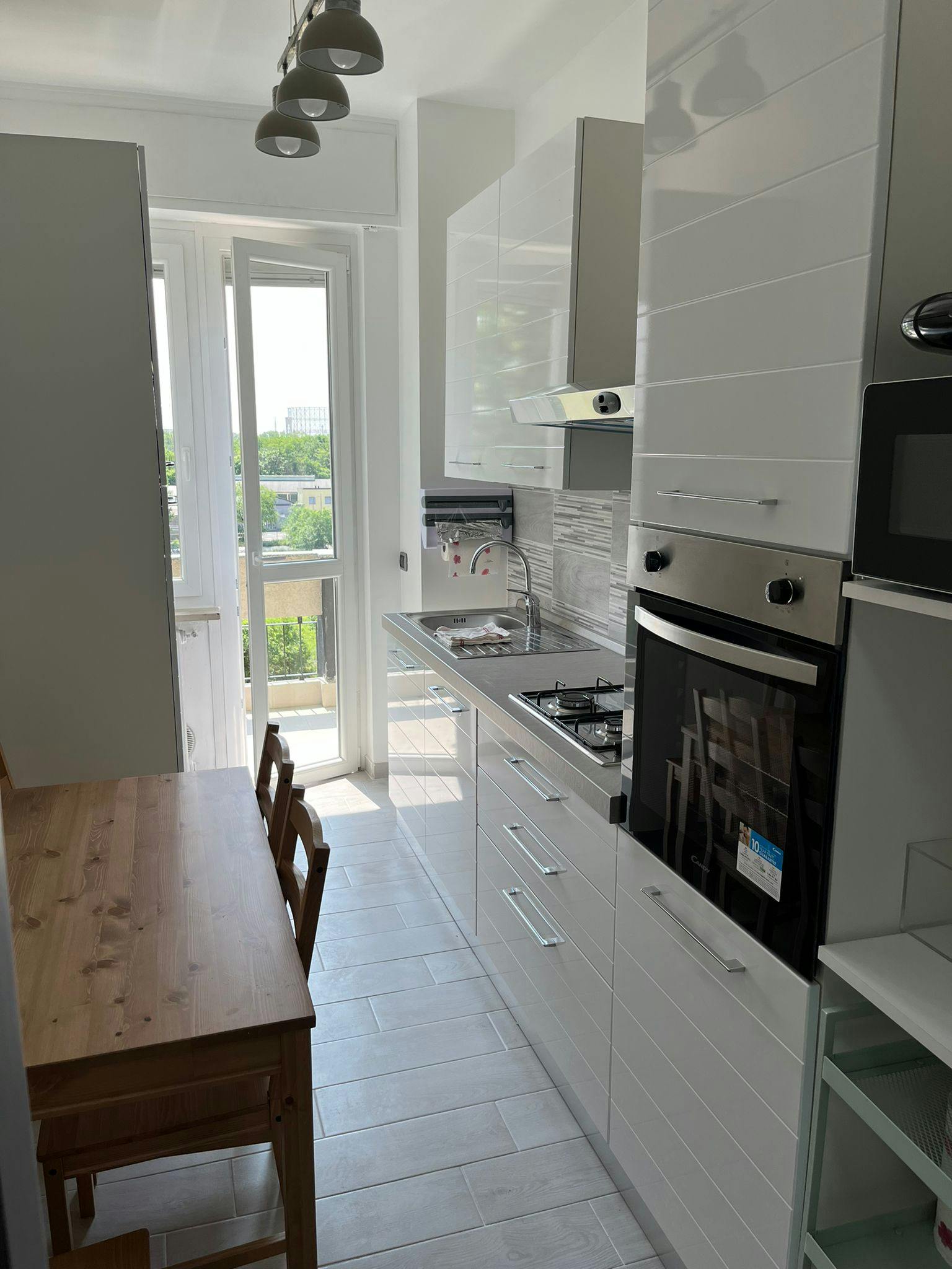 preview gallery tile