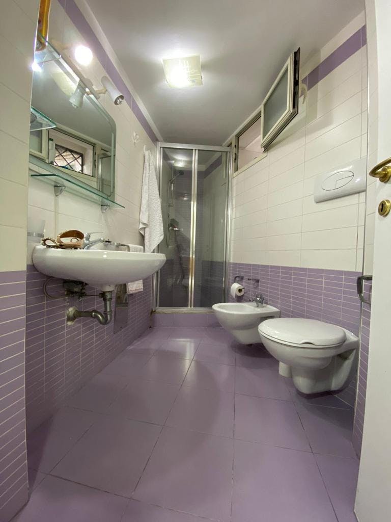 Private room in Via San Nicandro, Naples (1316672) room image 9
